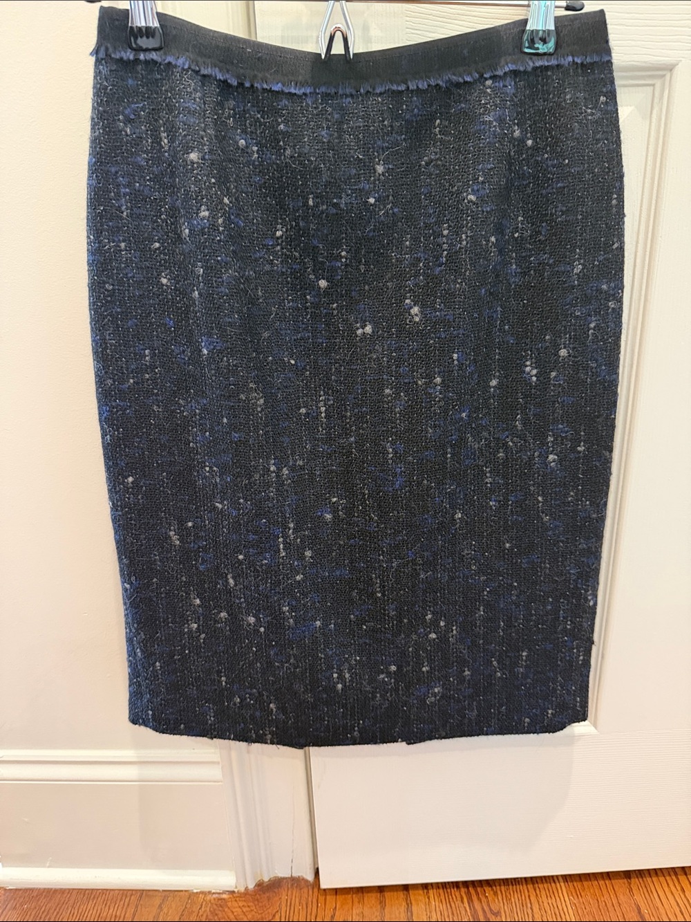 Elie Tahari Navy Tweed Pencil Skirt